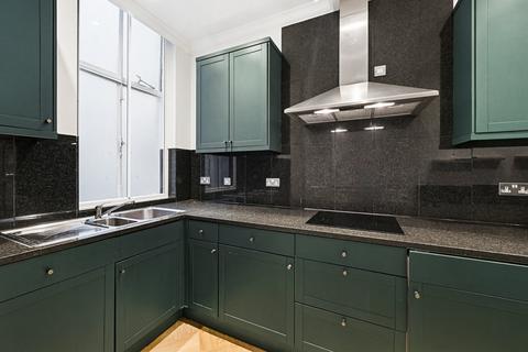 3 bedroom flat to rent, Mount Street, Mayfair, London