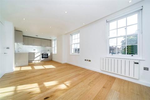 1 bedroom flat to rent, High Street, Feltham, Middlesex