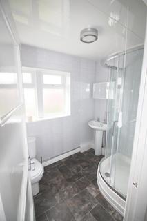 3 bedroom house to rent, Dunclent Crescent, Kidderminster, DY10