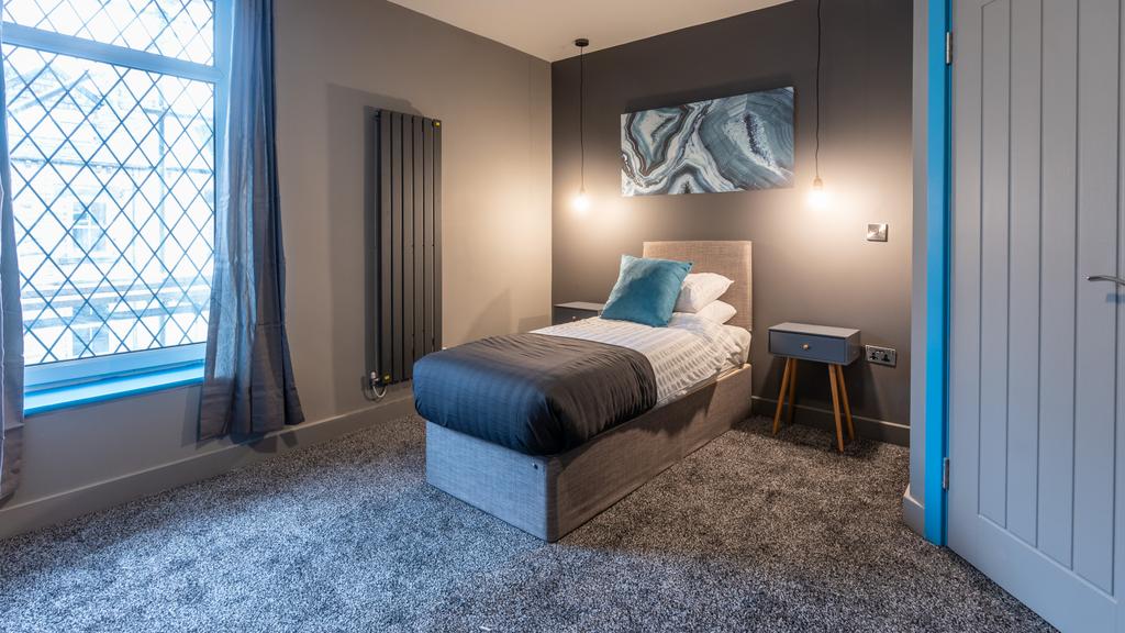 Room 4