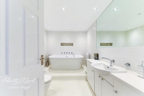 27 Rainbow Avenue, London, E14 3AR