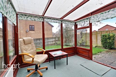 46 Spencer Close, The Prinnels, Swindon, SN5 6NQ
