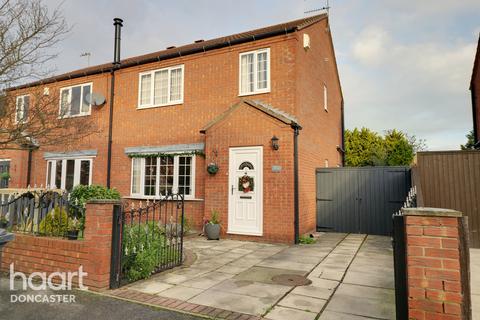 9 Orchard Grove, Dunscroft, Doncaster, DN7 4NW