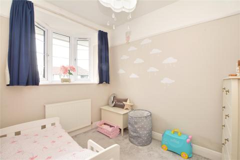 8 Broad Walk, Kidbrooke, London, SE3 8NB