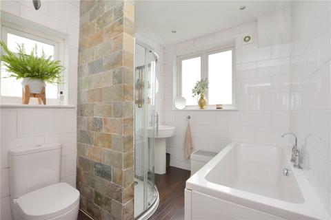 8 Broad Walk, Kidbrooke, London, SE3 8NB