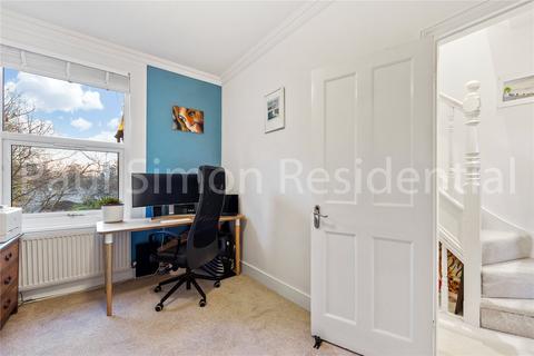 28 Falmer Road, London, N15 5BA