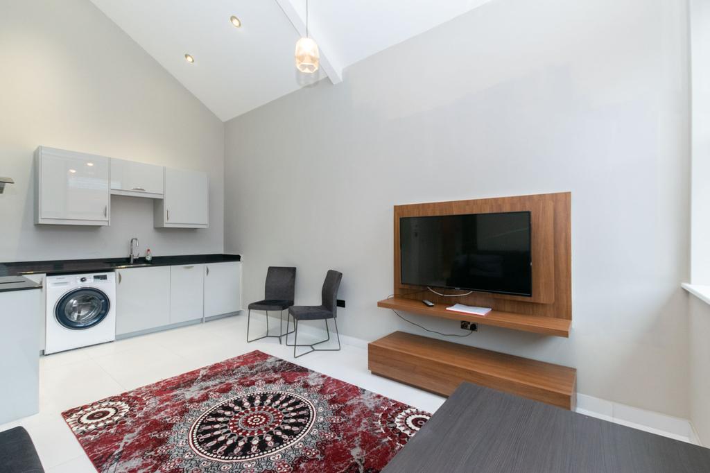 Kitchen/Dining/Lounge