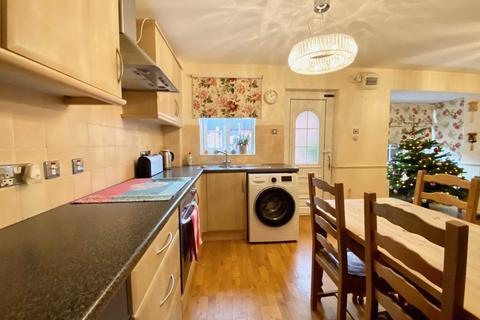 15 Britten Close, Elstree, Borehamwood, WD6 3HT