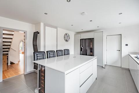 65 Ouseley Road, Wraysbury, Staines, TW19 5JJ