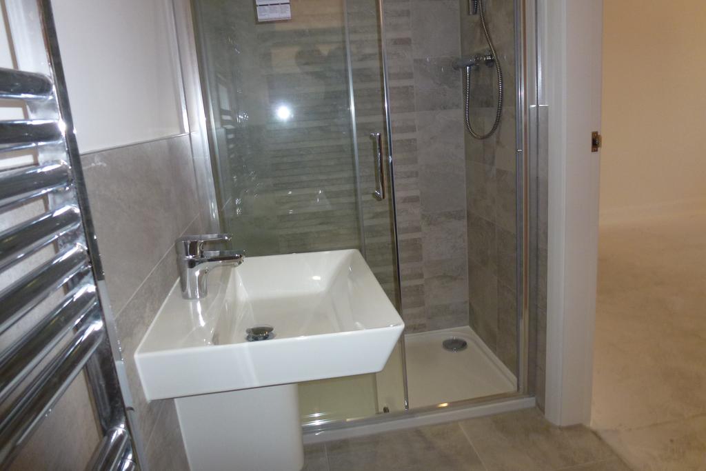 Bed Two En Suite