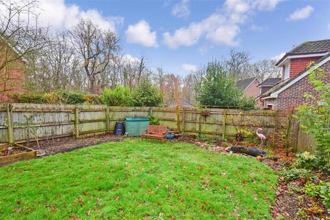 94 Colonel Stephens Way, Tenterden, TN30 6EZ