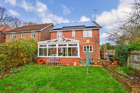 94 Colonel Stephens Way, Tenterden, TN30 6EZ