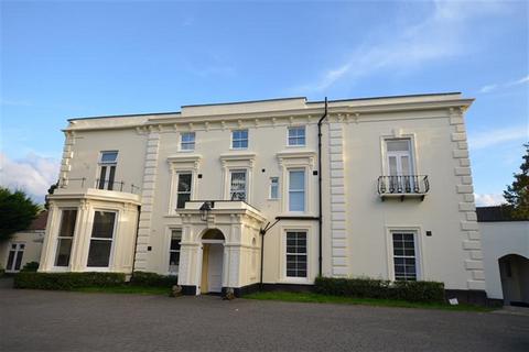 1 bedroom apartment to rent, Buckhurst Hill House, Queens Road, Buckhurst Hill, IG9