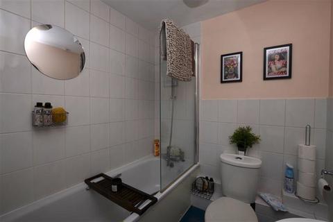 1 bedroom apartment to rent, Buckhurst Hill House, Queens Road, Buckhurst Hill, IG9
