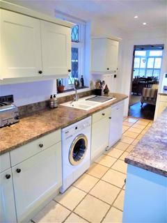 12 Baston Road, Bromley, BR2 7BE