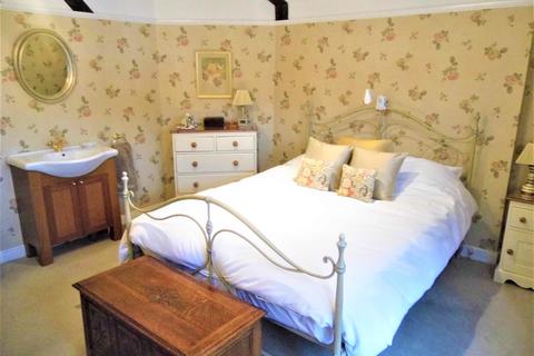 12 Baston Road, Bromley, BR2 7BE