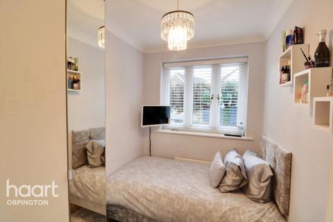 12 Barcombe Close, Orpington, BR5 2QD