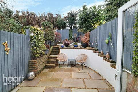 12 Barcombe Close, Orpington, BR5 2QD