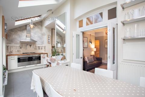 30 Summerfield Road, London, W5 1ND