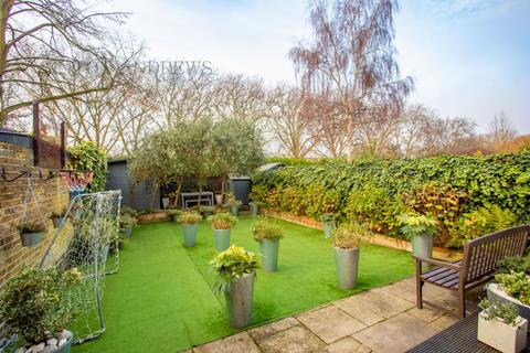 30 Summerfield Road, London, W5 1ND