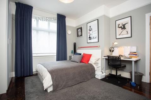 30 Summerfield Road, London, W5 1ND