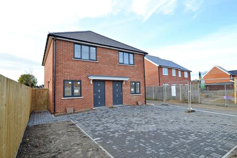 72a Barnes Crescent, Wimborne, BH21 2AZ