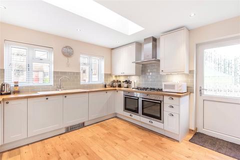 29 Honeysuckle Close, Winchester, SO22 4QQ