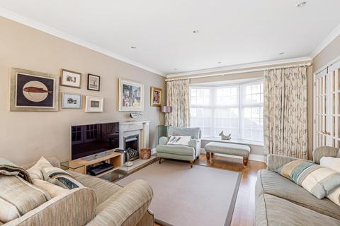 16 Heatherbank, Chislehurst, BR7 5RE