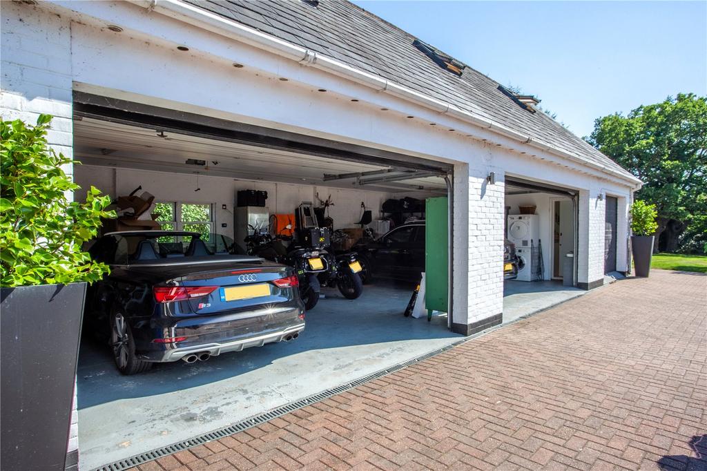Garage