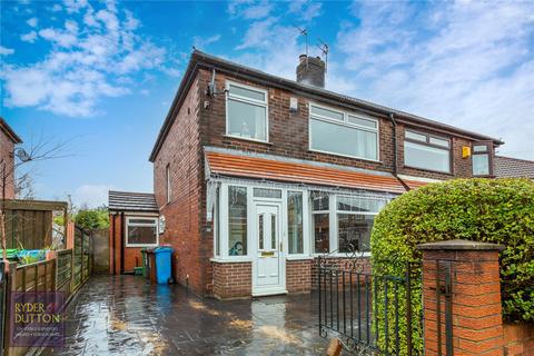 30 Whitegate Road, Chadderton, Oldham, OL9 9PW