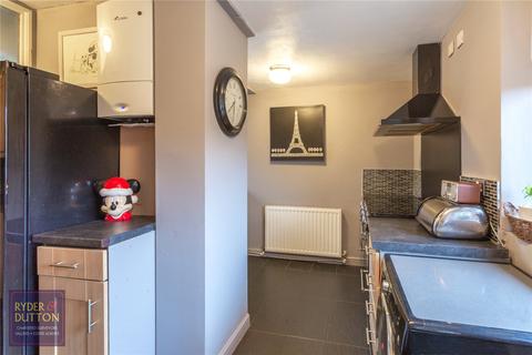 30 Whitegate Road, Chadderton, Oldham, OL9 9PW