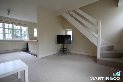 2 bedroom terraced house to rent, Carless Avenue, Harborne, B17