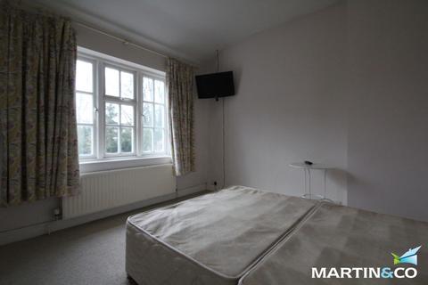 2 bedroom terraced house to rent, Carless Avenue, Harborne, B17