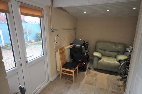 7 Foxhill Road, Thorne, Doncaster, DN8 5QA