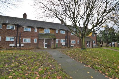 39 Strongbow Crescent, Eltham, London, SE9 1DN