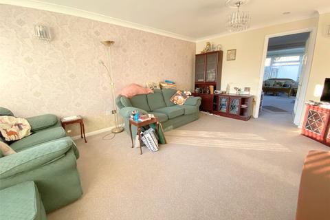 30 Carnforth Road, Sompting, Lancing, BN15 9TG
