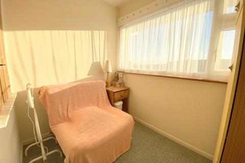 30 Carnforth Road, Sompting, Lancing, BN15 9TG