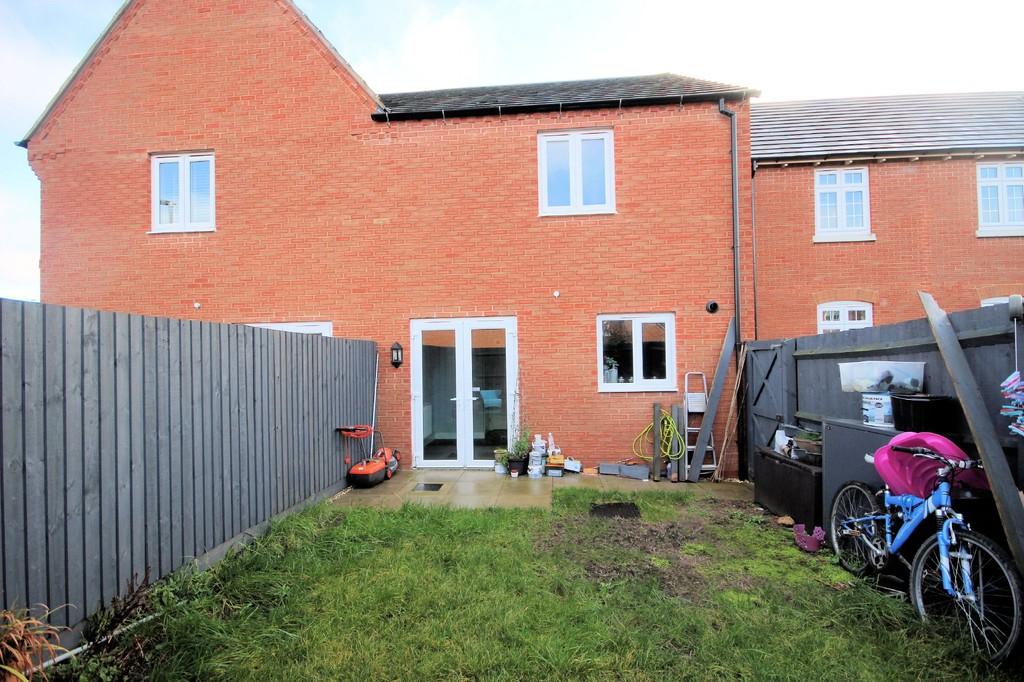 Cherry Close, East Leake, Loughborough 3 bed semidetached house £225,000