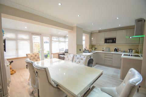 16 Cornel Close, Witham, CM8 2XH