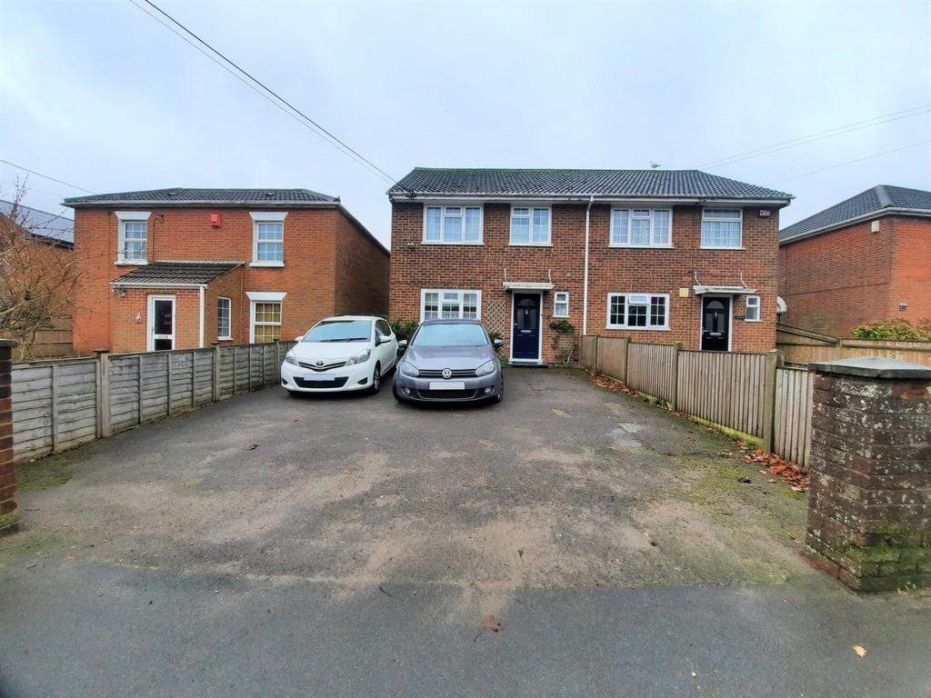 Portsmouth Road, Southampton 3 bed semidetached house £315,000