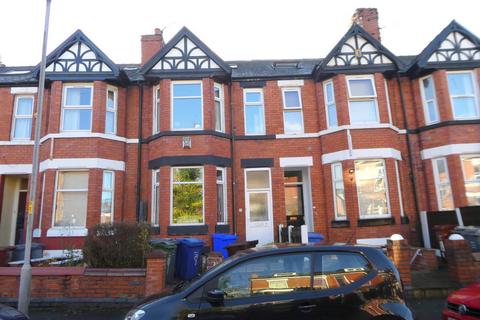 6 bedroom terraced house to rent, Lausanne Road, Withington, Manchester