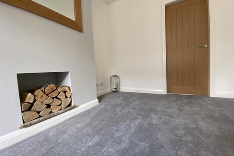 66 Vicarage Road, Grenoside, Sheffield, S35 8RG
