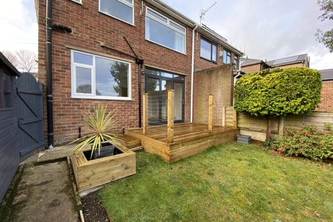 66 Vicarage Road, Grenoside, Sheffield, S35 8RG