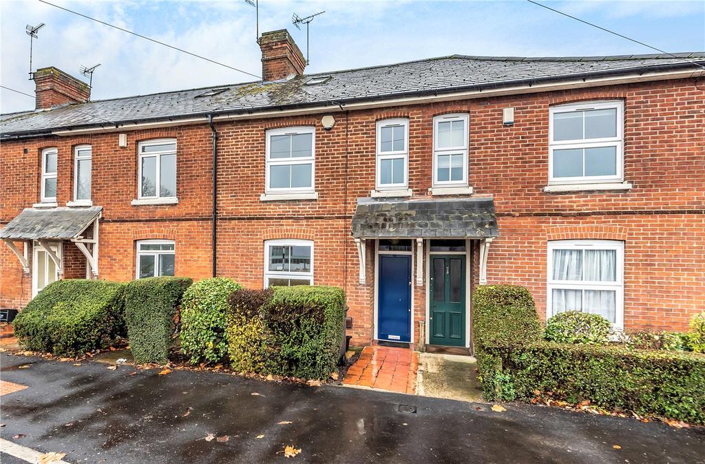 Bar End Road, Winchester, SO23 3 bed terraced house £425,000
