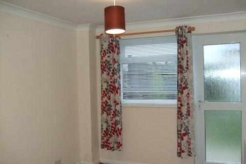 3 bedroom terraced house to rent - Robin Way, Chelmsford CM2