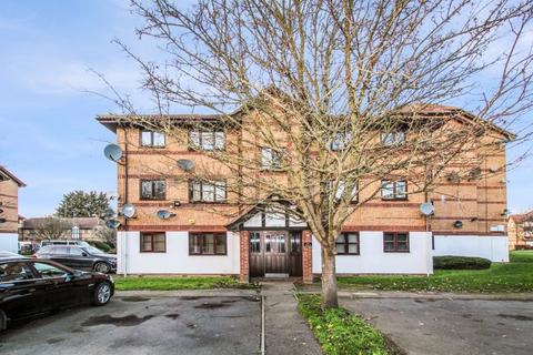 39 Frobisher Road, Erith, DA8 2PU