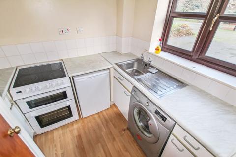 39 Frobisher Road, Erith, DA8 2PU