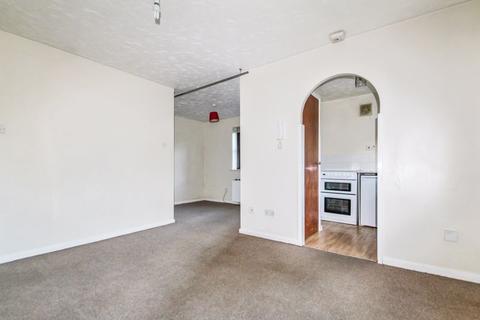 39 Frobisher Road, Erith, DA8 2PU