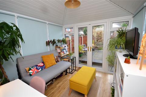 21 Abbeydale Garth, Leeds, LS5 3RQ