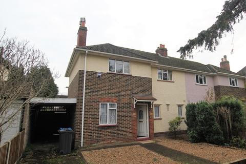 28 Toynbee Road, London, SW20 8SS